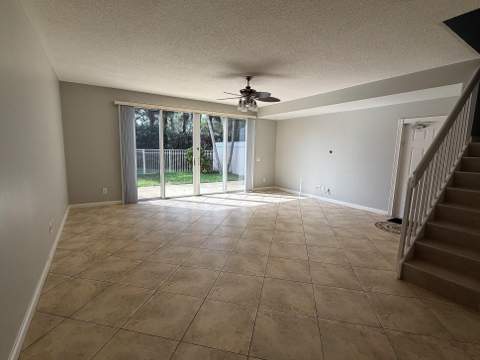 230 Fortuna Drive, Palm Beach Gardens FL - photo 6 of 48