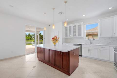 14315 NW 16th Court, Pembroke Pines FL - photo 9 of 35