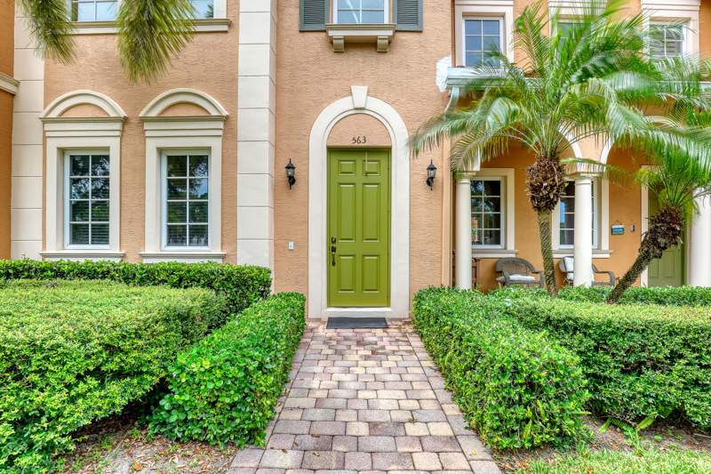 3 bedroom Townhouse at 563 Dakota Drive, Canterbury Place, Jupiter — photo 3