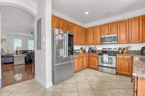 563 Dakota Drive, Jupiter FL - photo 8 of 28