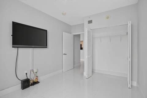 3020 NE 32nd Avenue #620, Fort Lauderdale FL - photo 24 of 42