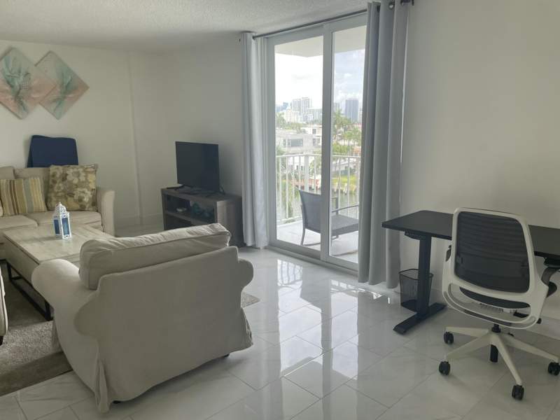 1 bedroom Condominium at 1731 SE 15th Street #505, Cromwell West Condo, Fort Lauderdale — photo 4
