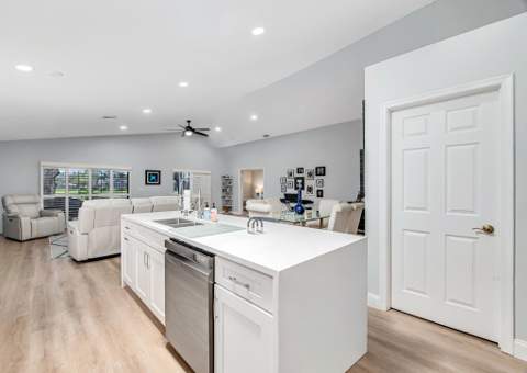 8184 Florenza Drive, Boynton Beach FL - photo 9 of 54