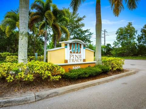 5565 NW Pine Trail Circle, Port St. Lucie FL - photo 9 of 34