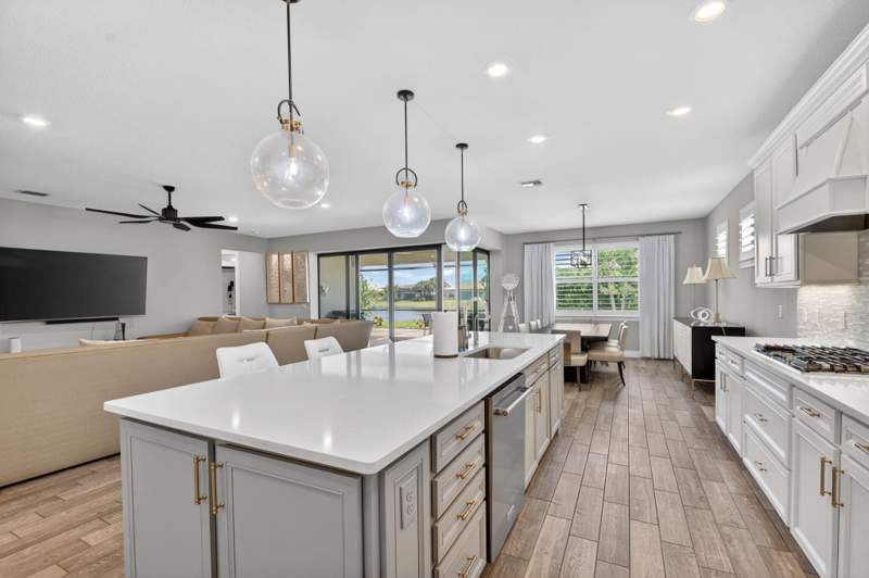 4 bedroom Single Family Residence at 8433 Vaulting Drive, Fields At Gulfstream Polo, Lake Worth — photo 2
