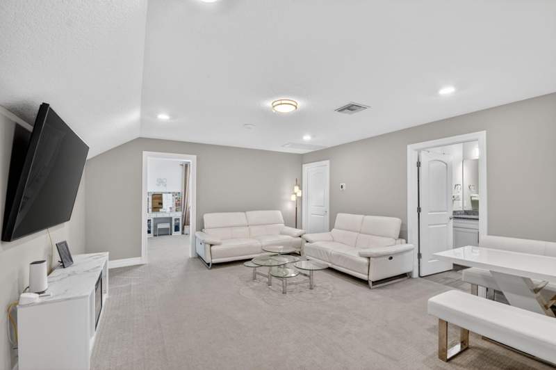 4 bedroom Single Family Residence at 8433 Vaulting Drive, Fields At Gulfstream Polo, Lake Worth — photo 5