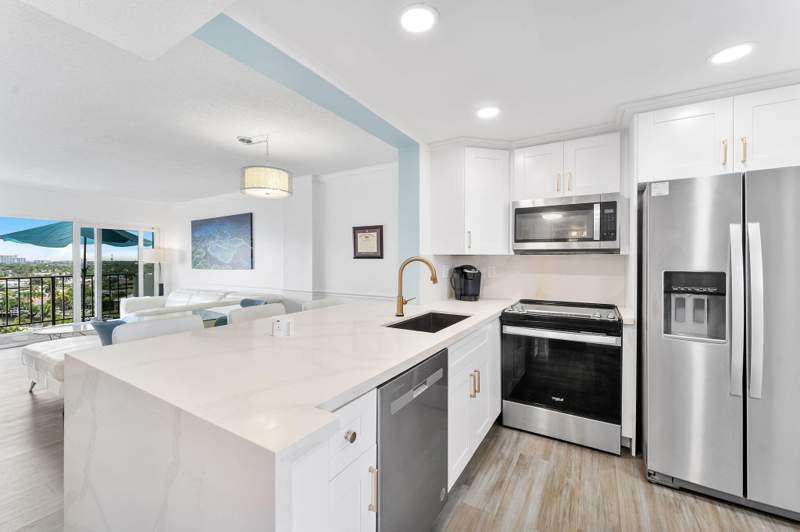 1 bedroom Condominium at 801 S Federal Highway #1004, Waterford Point Condo, Pompano Beach — photo 5