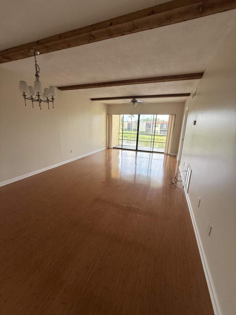 2 bedroom Condominium at 2050 Oleander Boulevard #6-202, Island House Condominium Phase II, Fort Pierce — photo 2