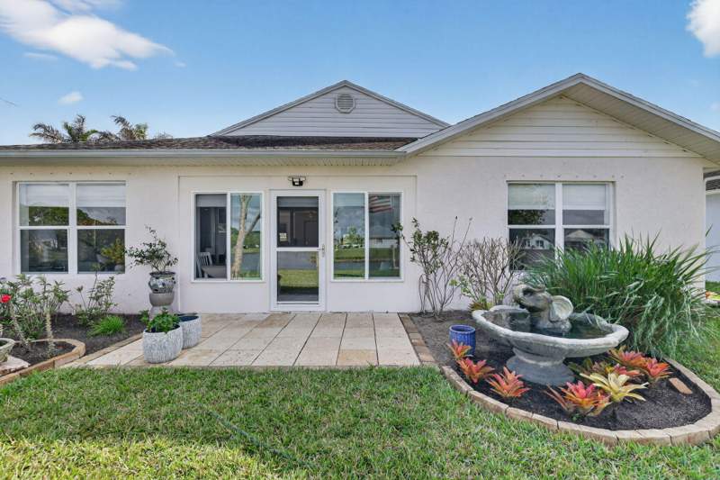 2 bedroom Single Family Residence at 6713 Alemendra Street, Spanish Lakes Fairways NE Phase, Fort Pierce — photo 3