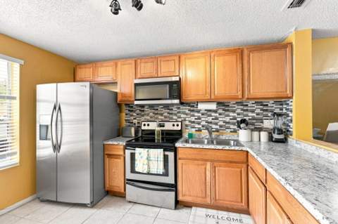 2232 SW 81st Avenue, Miramar FL - photo 6 of 19