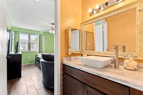 2232 SW 81st Avenue, Miramar FL - photo 15 of 19