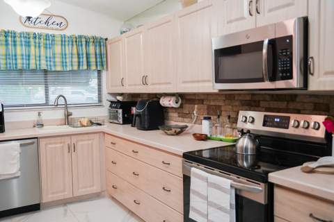 3 Hammond Place, Boynton Beach FL - photo 9 of 18