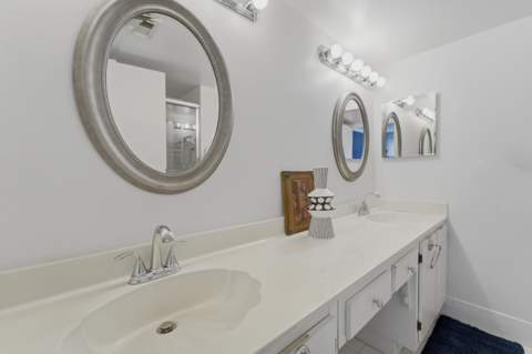 6149 Pointe Regal Circle #403, Delray Beach FL - photo 22 of 54