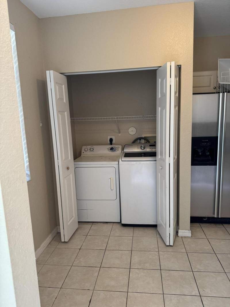 2 bedroom Townhouse at 1992 Alamanda Way, Sonoma Bay, Riviera Beach — photo 4