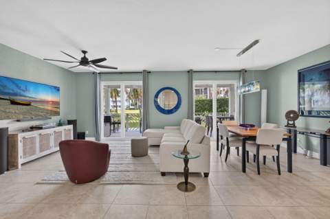 1013 Bay Colony Drive, Juno Beach FL - photo 7 of 46