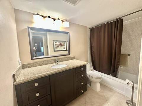 1049 Lincoln C, Boca Raton FL - photo 14 of 55