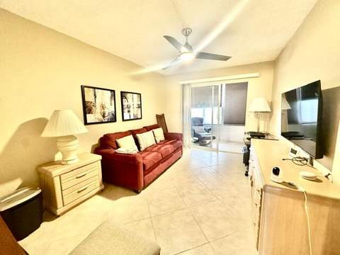 1049 Lincoln C, Boca Raton FL - photo 13 of 55
