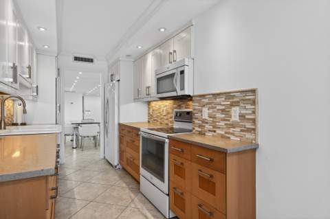 4200 N Ocean Drive #1-1101, Singer Island FL - photo 20 of 36