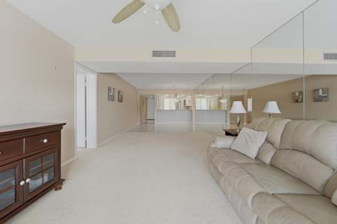 2601 Marina Isle Way #204, Jupiter FL - photo 9 of 55