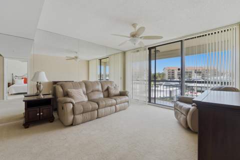 2601 Marina Isle Way #204, Jupiter FL - photo 10 of 55