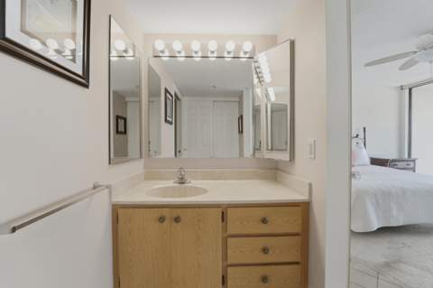 2601 Marina Isle Way #204, Jupiter FL - photo 19 of 55
