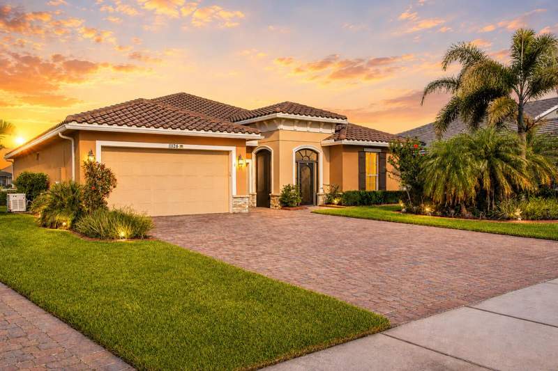3 bedroom Single Family Residence at 11126 SW Vitalia Court, Tradition Plat No 72, Port St. Lucie — photo 3