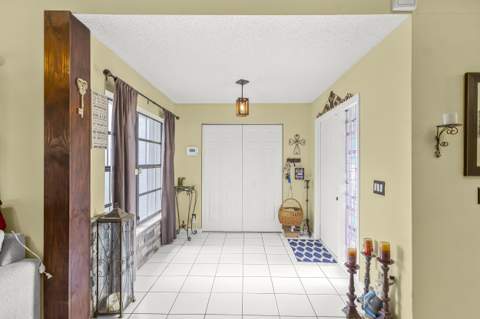9871 Watermill Circle #D, Boynton Beach FL - photo 6 of 22