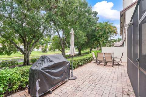 11606 NW 19th Drive, Coral Springs FL - photo 9 of 51