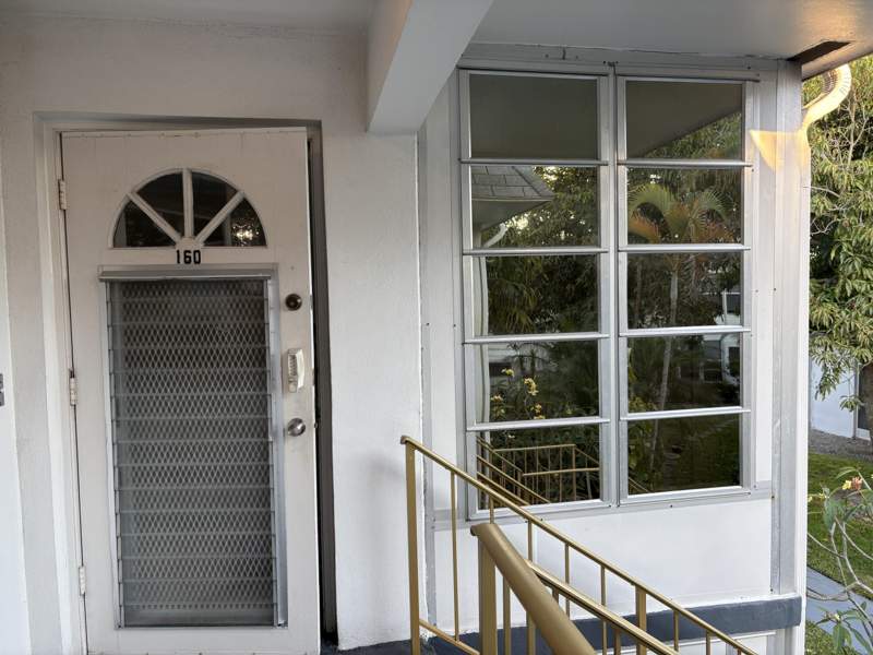 1 bedroom Condominium at 160 Plymouth V, Century Village / Plymouth 5 Condo, West Palm Beach — photo 5