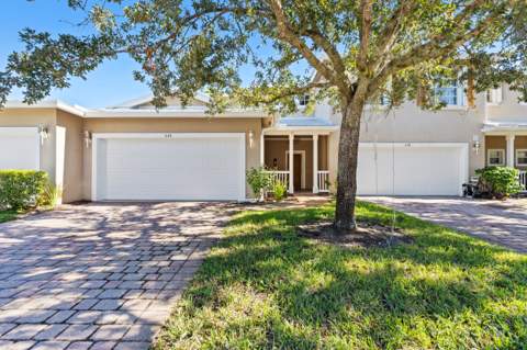 624 NE Bent Paddle Lane, Port St. Lucie FL - photo 7 of 58