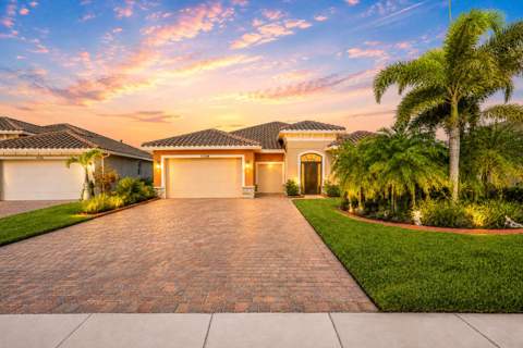 11126 SW Vitalia Court, Port St. Lucie FL - photo 7 of 67