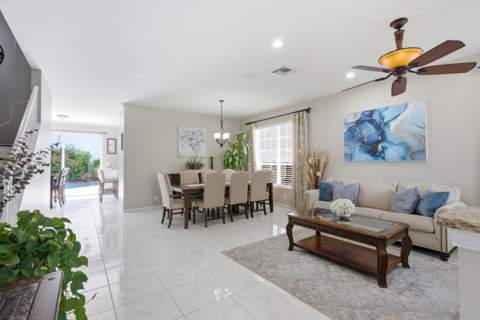 7723 Thornlee Drive, Lake Worth FL - photo 13 of 72
