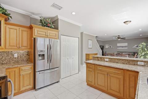 7723 Thornlee Drive, Lake Worth FL - photo 24 of 72