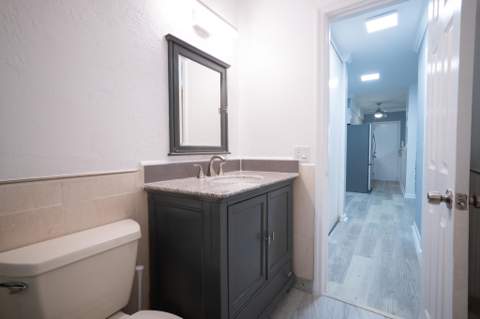 2621 Grant Street #10A, Hollywood FL - photo 10 of 14