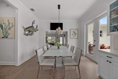 765 Lagoon Drive, North Palm Beach FL - photo 12 of 37