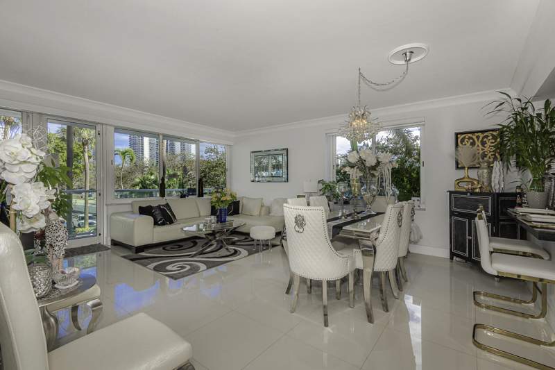 2 bedroom Stock Cooperative at 3233 NE 34th Street #215, Coral Ridge Towers Co-Op, Fort Lauderdale — photo 2