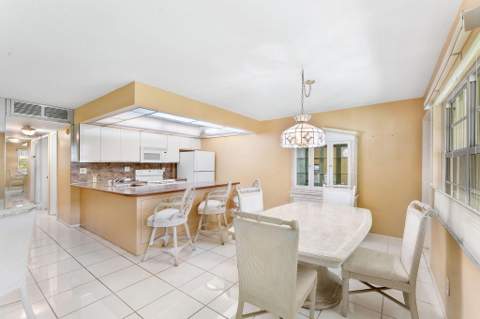 5208 NE 24th Terrace #F124, Fort Lauderdale FL - photo 6 of 23