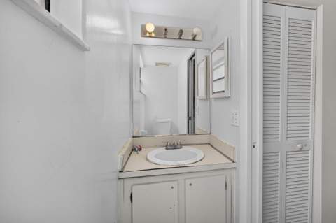 110 Sherwood Circle #4C, Jupiter FL - photo 16 of 36