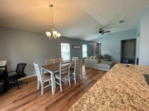 5565 NW Pine Trail Circle, Port St. Lucie FL - photo 13 of 34