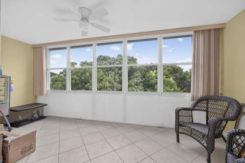 456 Southampton C, West Palm Beach FL - photo 15 of 38