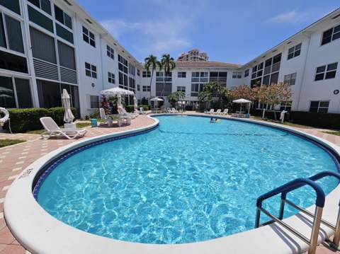 1461 S Ocean Boulevard #311, Lauderdale-By-The-Sea FL - photo 7 of 34