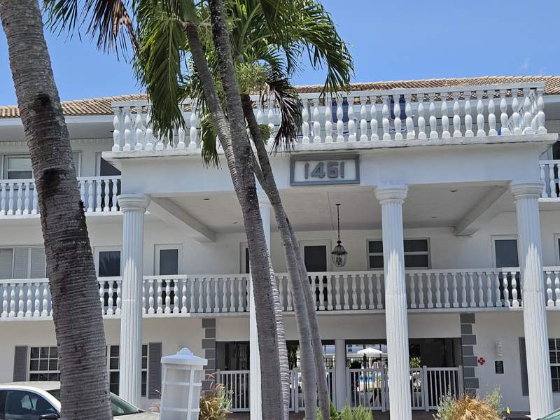 1 bedroom Condominium at 1461 S Ocean Boulevard #311, North Leisure Gardens Condo, Lauderdale-By-The-Sea — photo 4