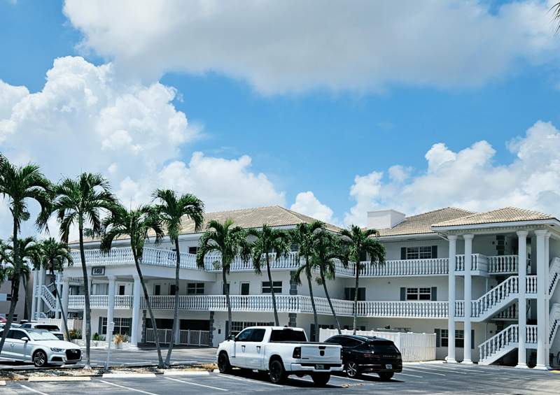 1 bedroom Condominium at 1461 S Ocean Boulevard #311, North Leisure Gardens Condo, Lauderdale-By-The-Sea — photo 5