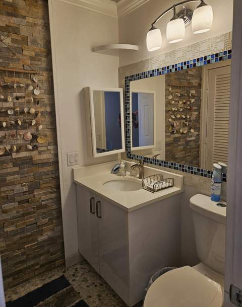 1461 S Ocean Boulevard #311, Lauderdale-By-The-Sea FL - photo 16 of 34