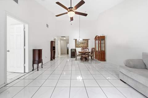 120 Sunshine Boulevard, Royal Palm Beach FL - photo 6 of 30