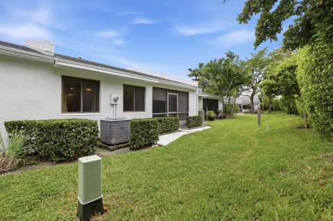 120 Sunshine Boulevard, Royal Palm Beach FL - photo 19 of 30