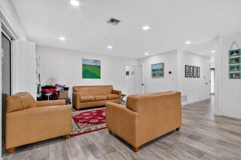 9404 NW 37th Court, Coral Springs FL - photo 14 of 40