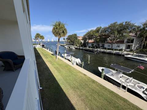 120 Lehane Terrace #206, North Palm Beach FL - photo 10 of 25