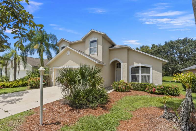 3 bedroom Single Family Residence at 408 SW Sundance Trail, Sawgrass Lakes Phase 5, Port St. Lucie — photo 3