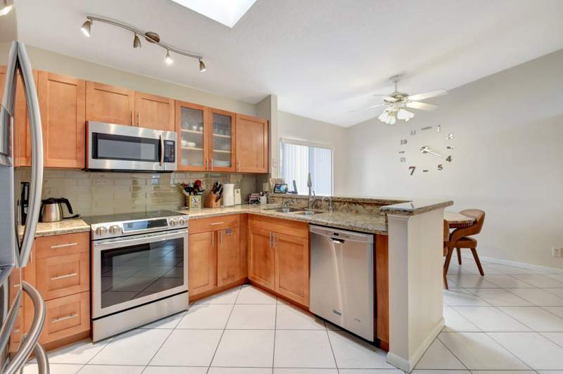 3 bedroom Single Family Residence at 4786 Sextant Circle, Windward Palm Beach, Boynton Beach — photo 4